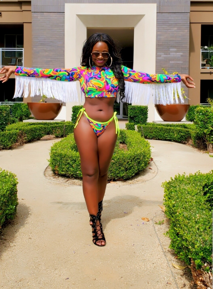 NEON-CHELLA FRINGE TOP